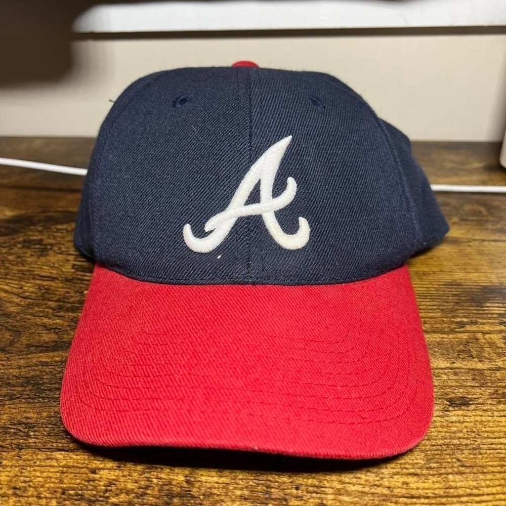 Vintage 1990s sports specialties Atlanta Braves  hat